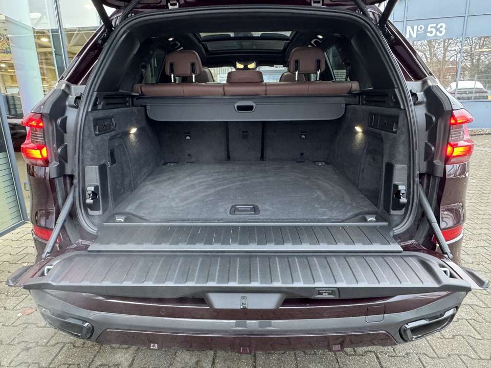 BMW X5 M - Imagem 8
