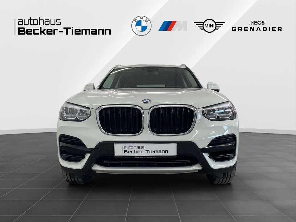 BMW X3 - Imagem 2