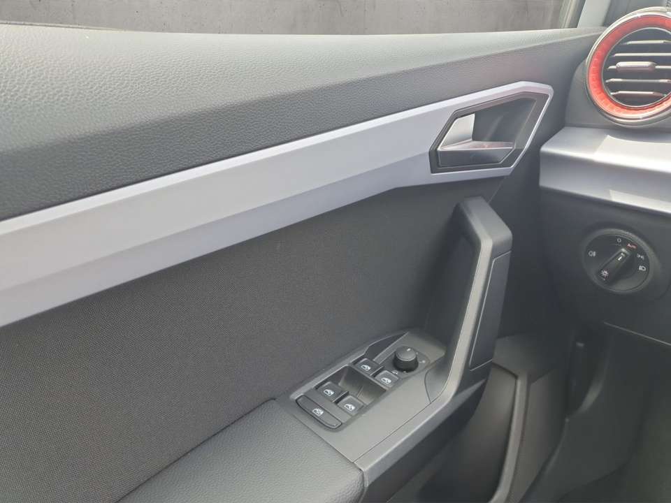 SEAT Arona - Imagem 12