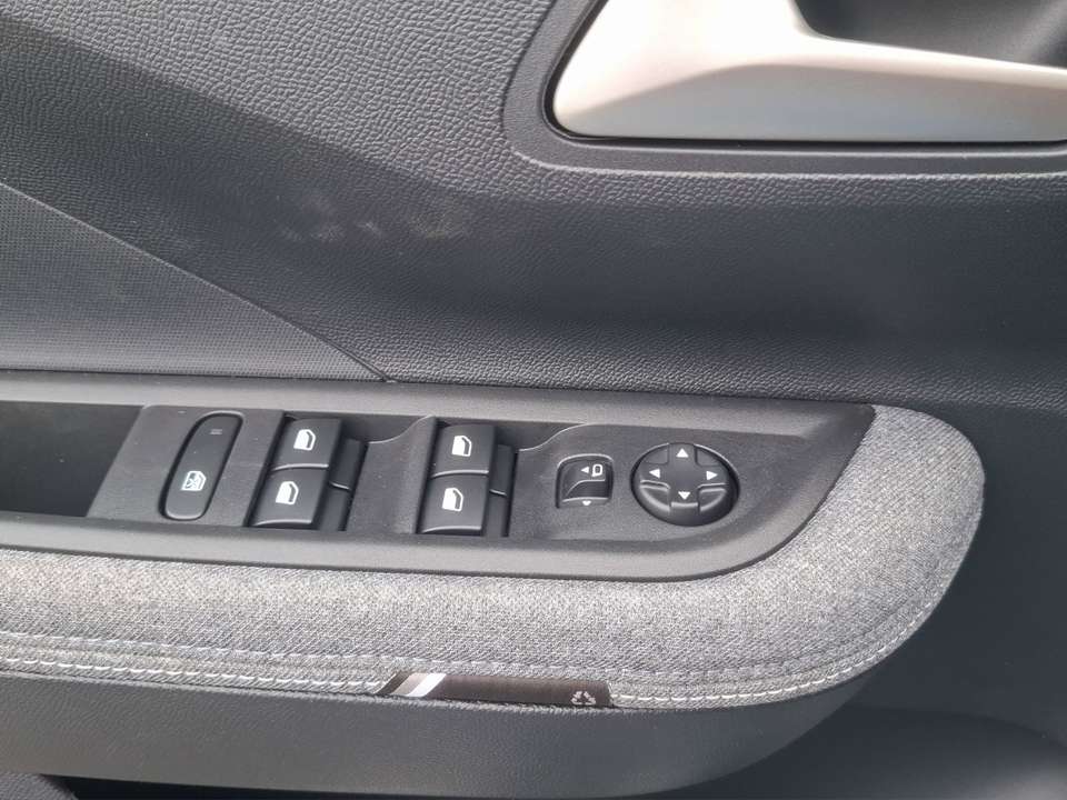 Opel Frontera - Imagem 12