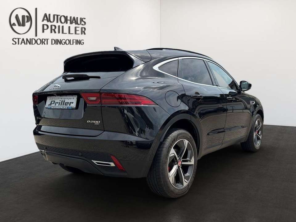Jaguar E-Pace - Imagem 4