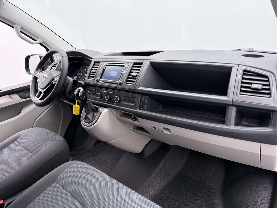 Volkswagen T6 Transporter - Imagem 14