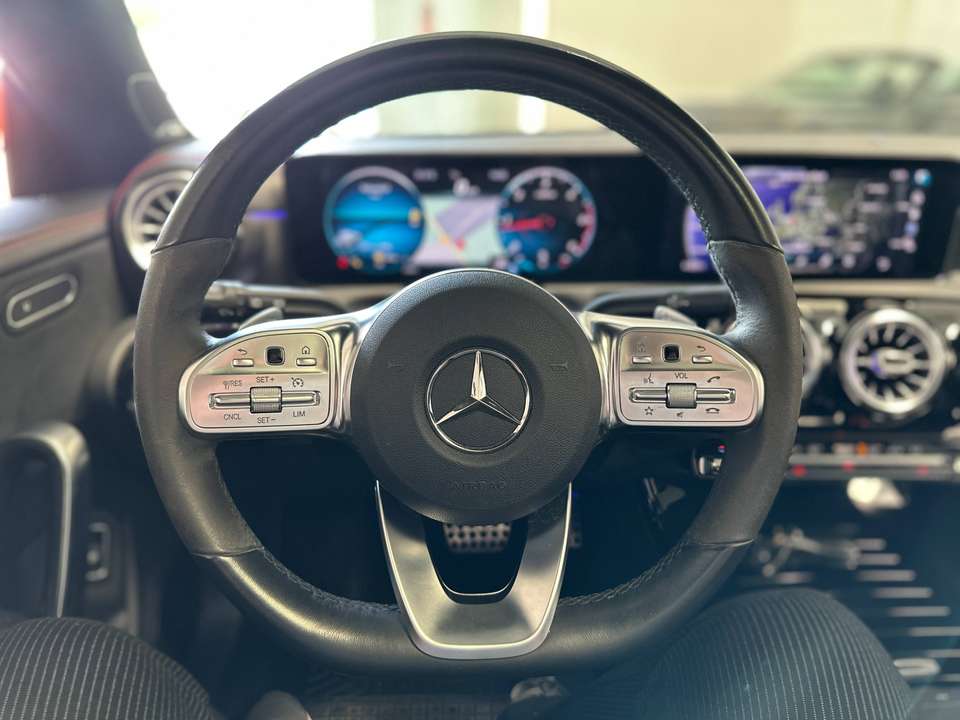 Mercedes-Benz CLA 200 - Imagem 15