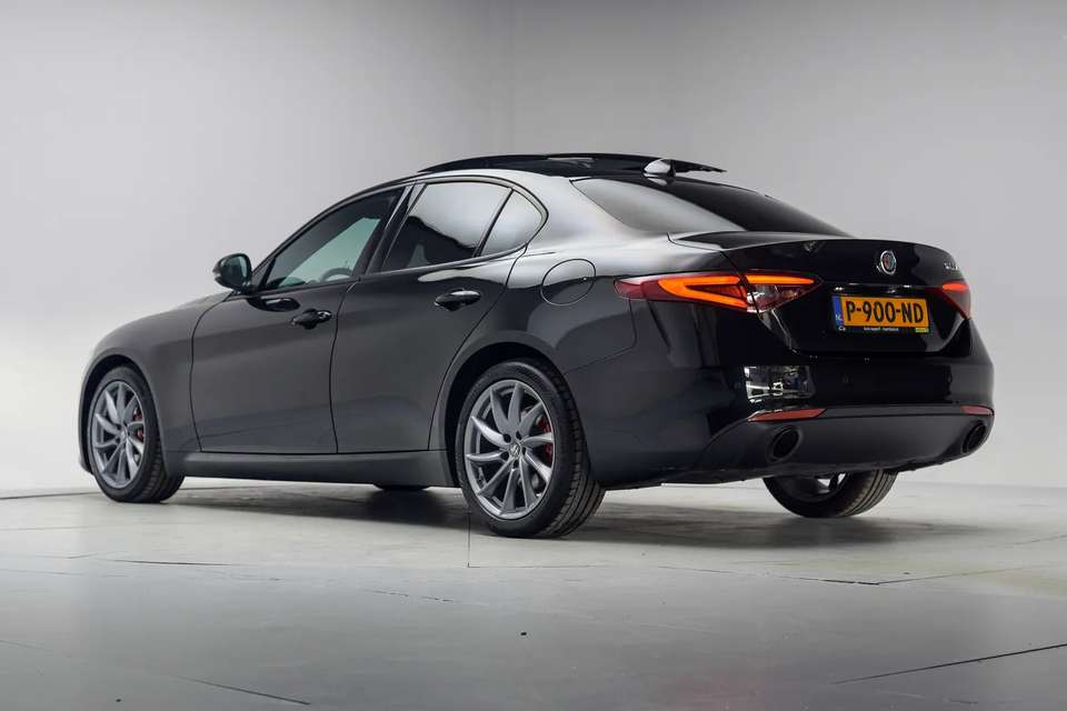 Alfa Romeo Giulia - Imagem 3
