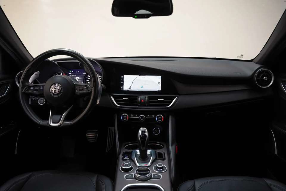 Alfa Romeo Giulia - Imagem 4