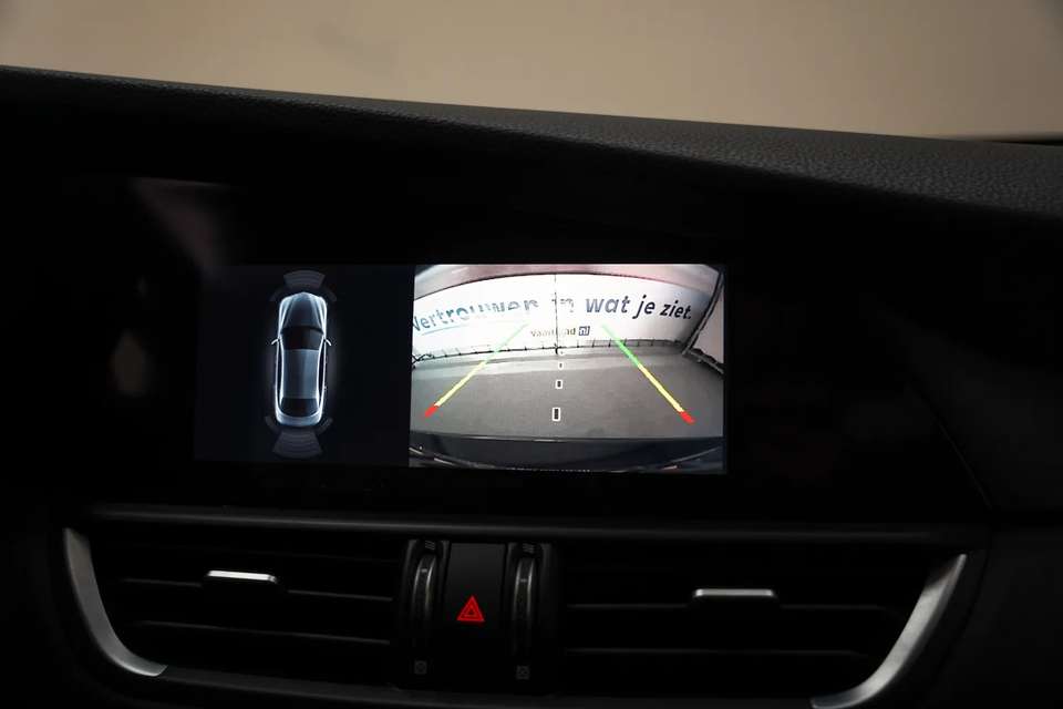 Alfa Romeo Giulia - Imagem 7