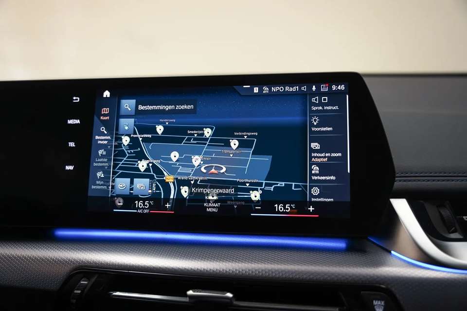 BMW iX1 - Imagem 8