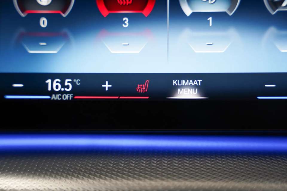 BMW iX1 - Imagem 11