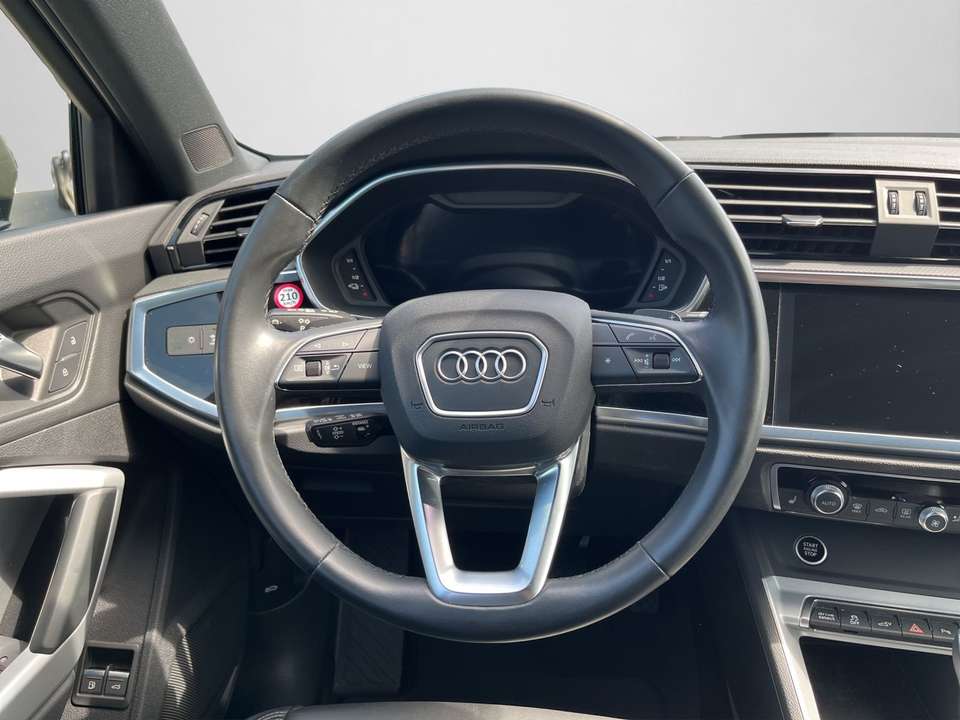 Audi Q3 - Imagem 9