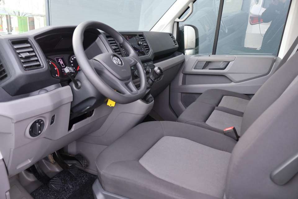 Volkswagen Crafter - Imagem 2