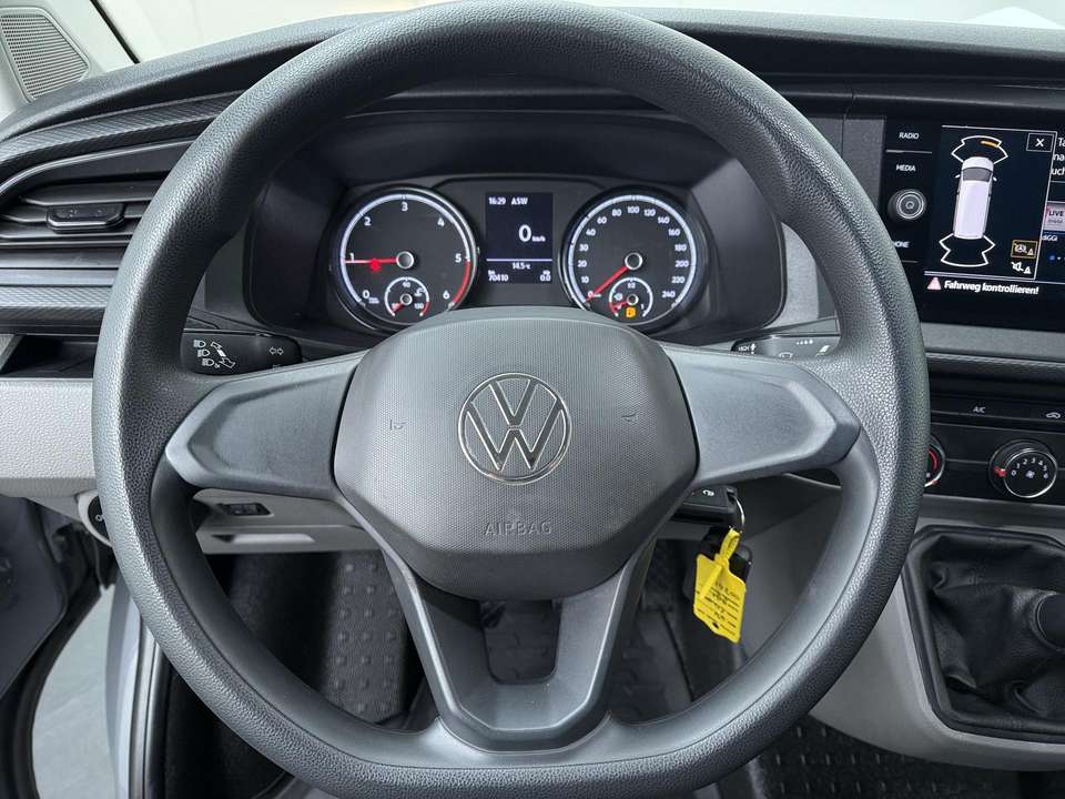 Volkswagen T6.1 Transporter - Imagem 7