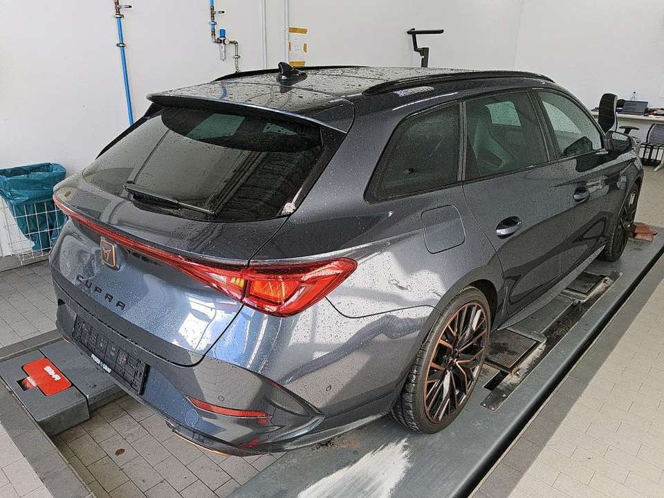 CUPRA Leon - Imagem 9