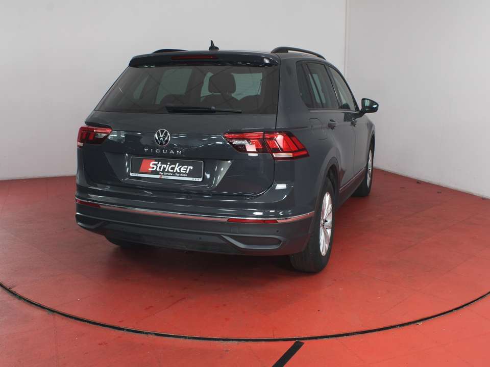 Volkswagen Tiguan - Imagem 4
