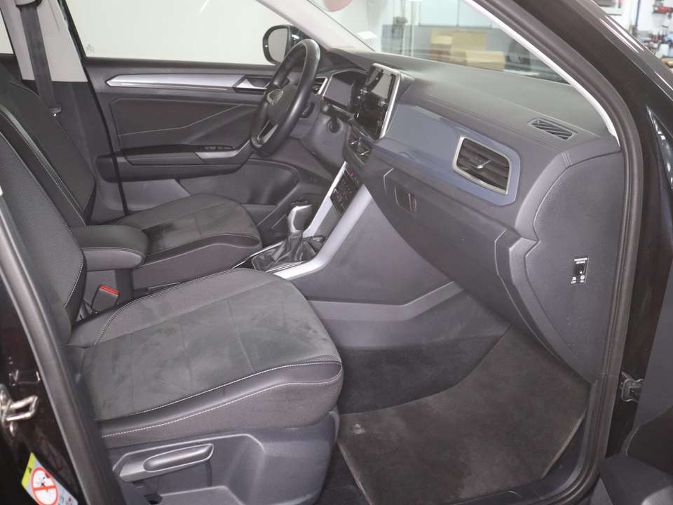 Volkswagen T-Roc - Imagem 12