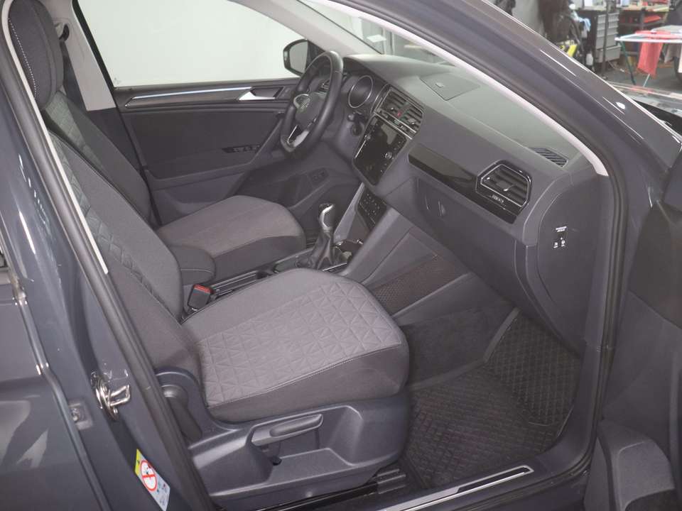 Volkswagen Tiguan - Imagem 14