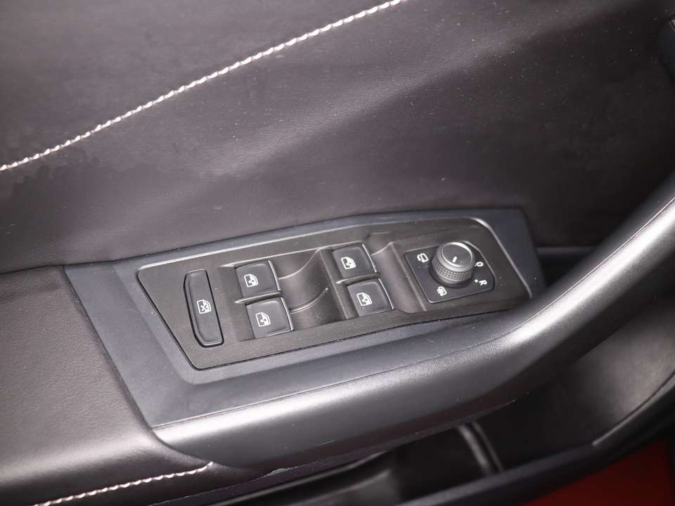 Volkswagen T-Roc - Imagem 15