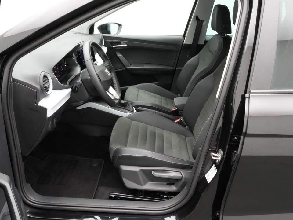 SEAT Arona - Imagem 10
