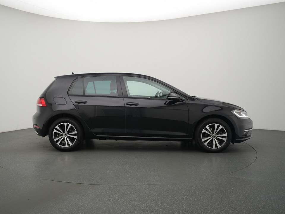 Volkswagen Golf - Imagem 3