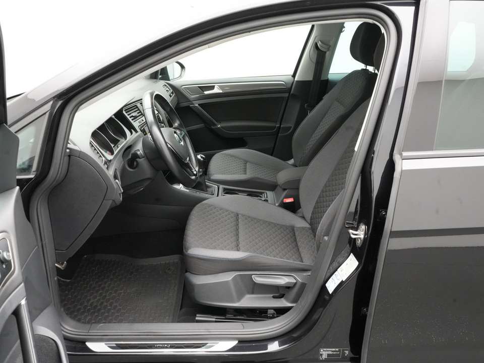 Volkswagen Golf - Imagem 8