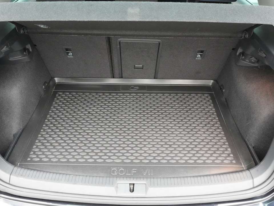 Volkswagen Golf - Imagem 10