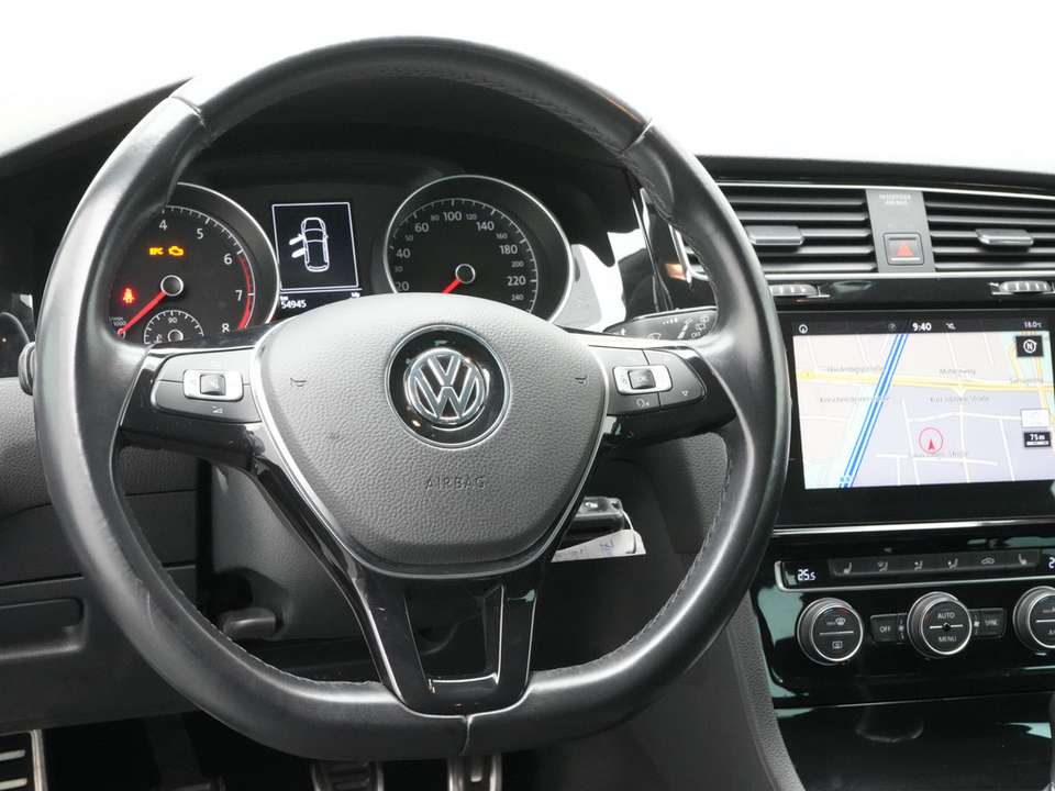 Volkswagen Golf - Imagem 11