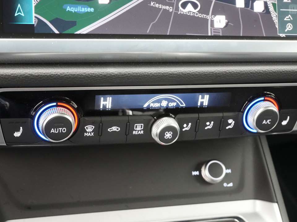 Audi Q3 - Imagem 13
