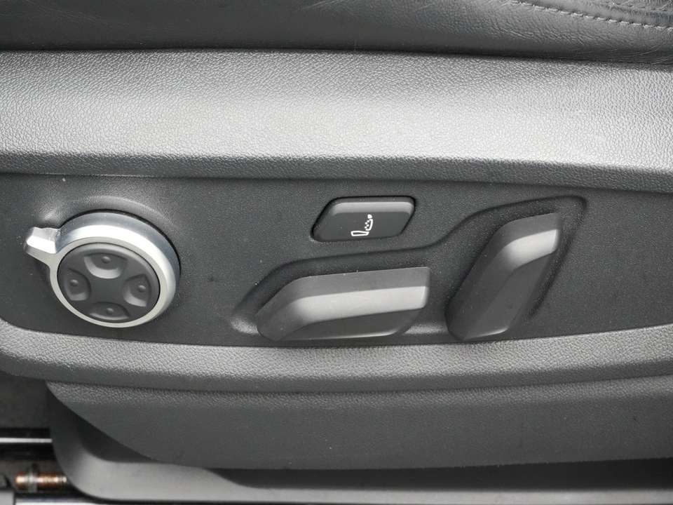Audi SQ5 - Imagem 11
