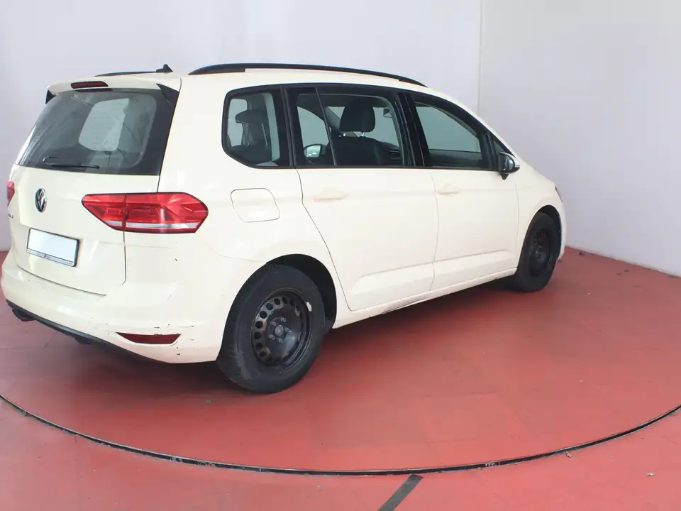 Volkswagen Touran - Imagem 2