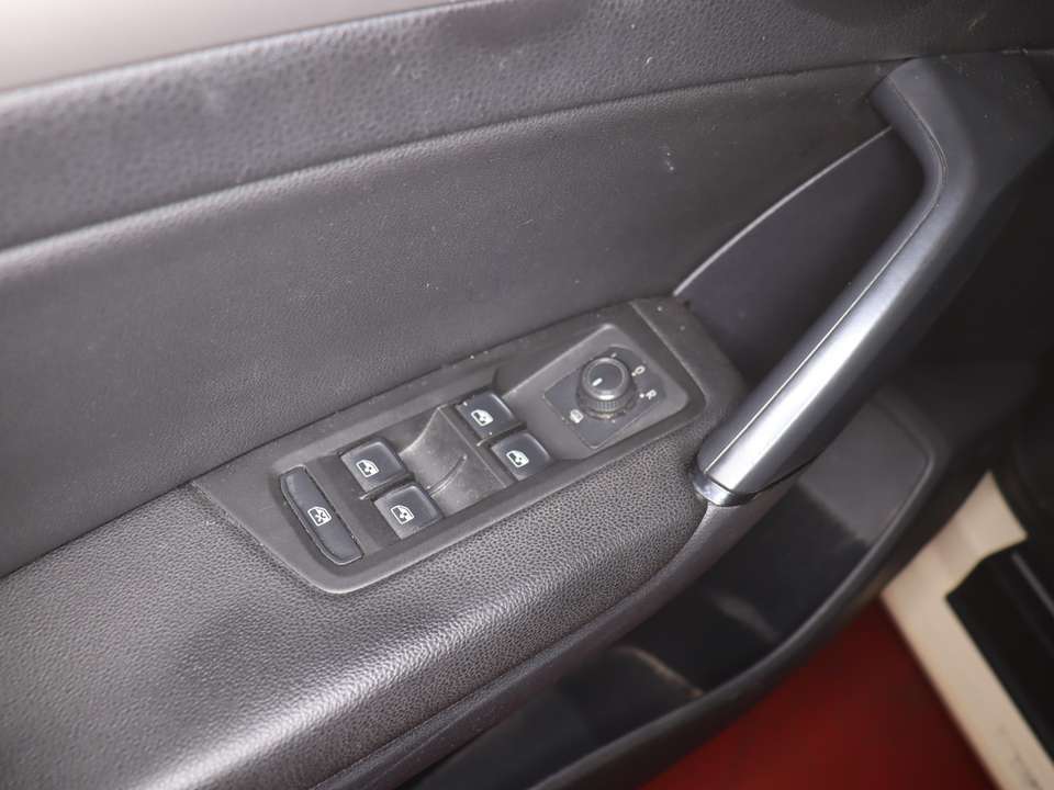 Volkswagen Touran - Imagem 10