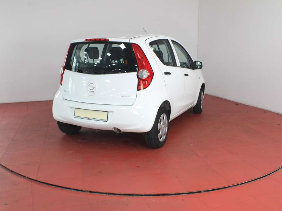 Opel Agila - Imagem 3