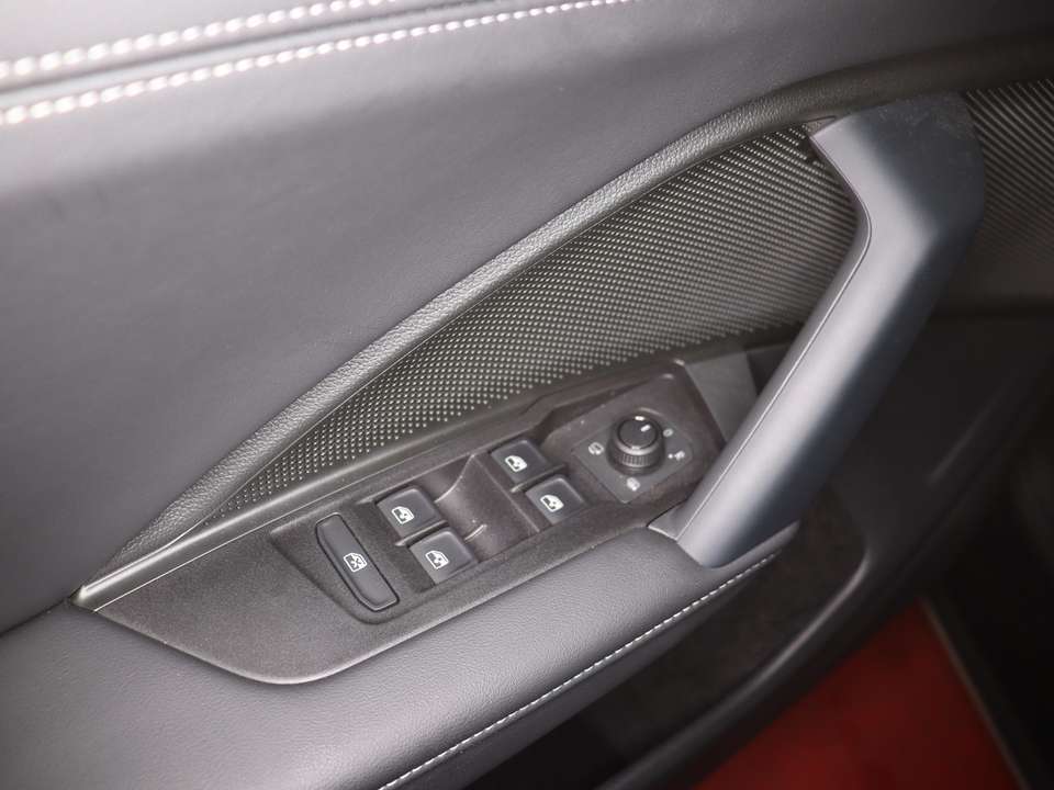 Volkswagen Tiguan - Imagem 14