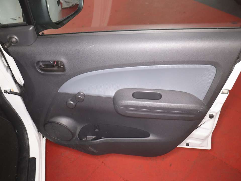 Opel Agila - Imagem 10