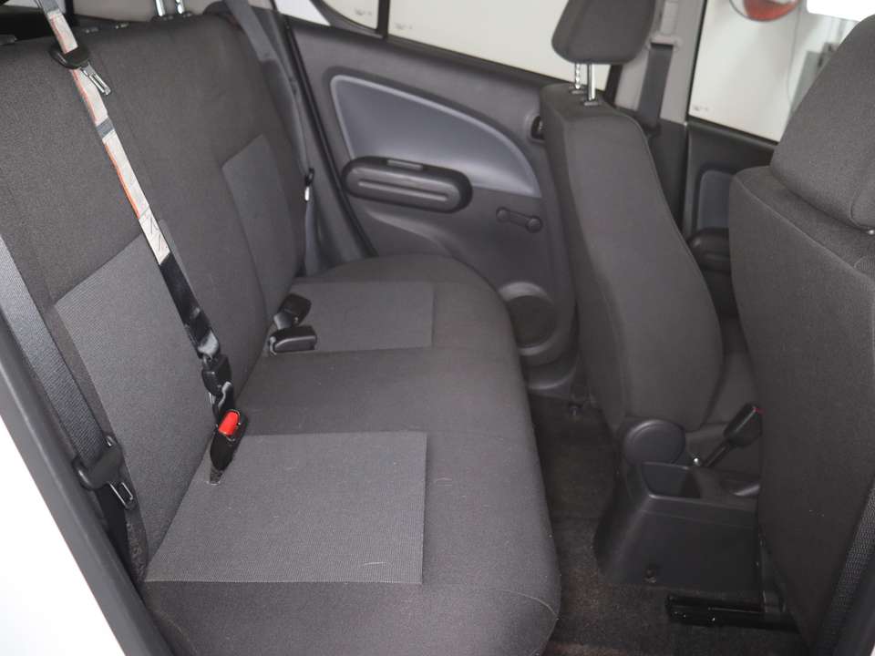 Opel Agila - Imagem 14
