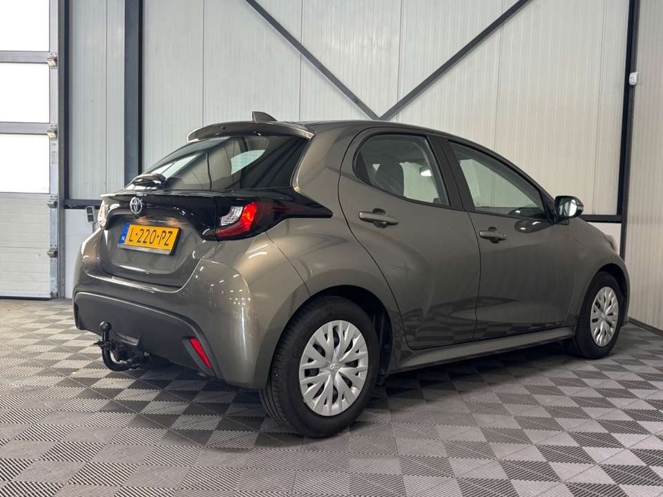 Toyota Yaris - Imagem 2