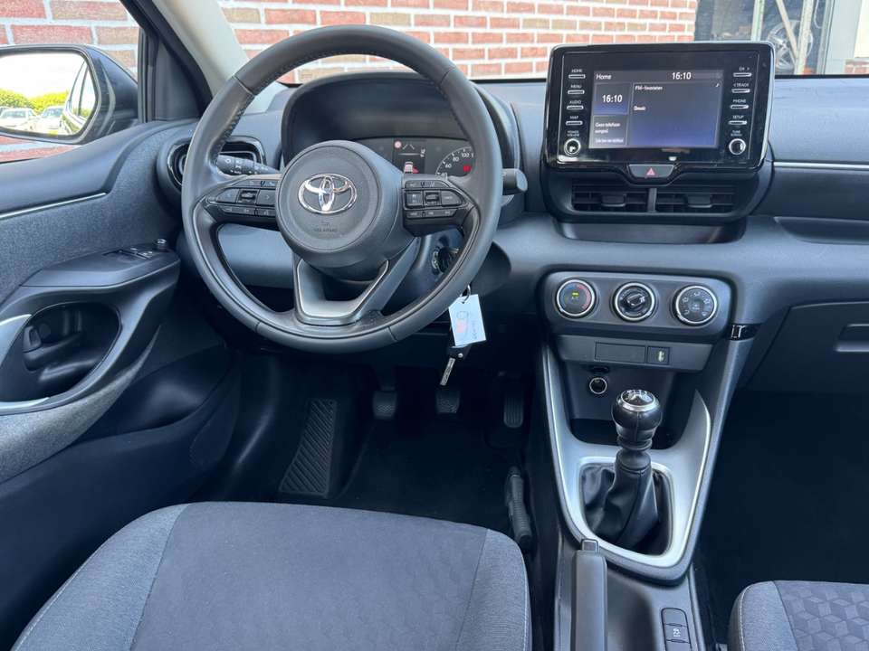 Toyota Yaris - Imagem 3