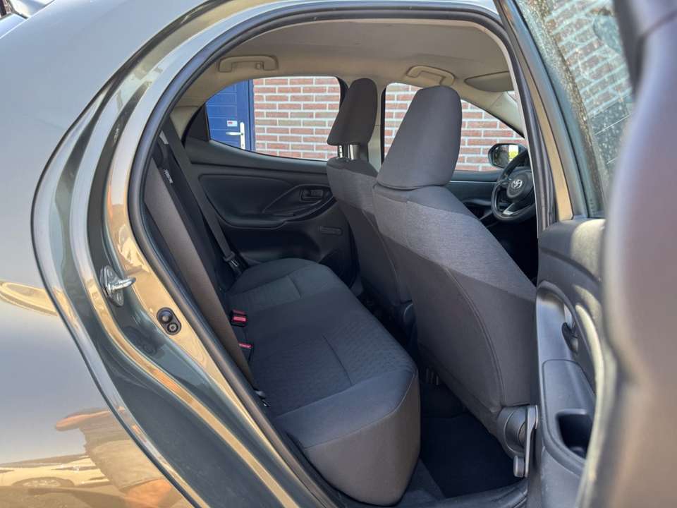 Toyota Yaris - Imagem 4