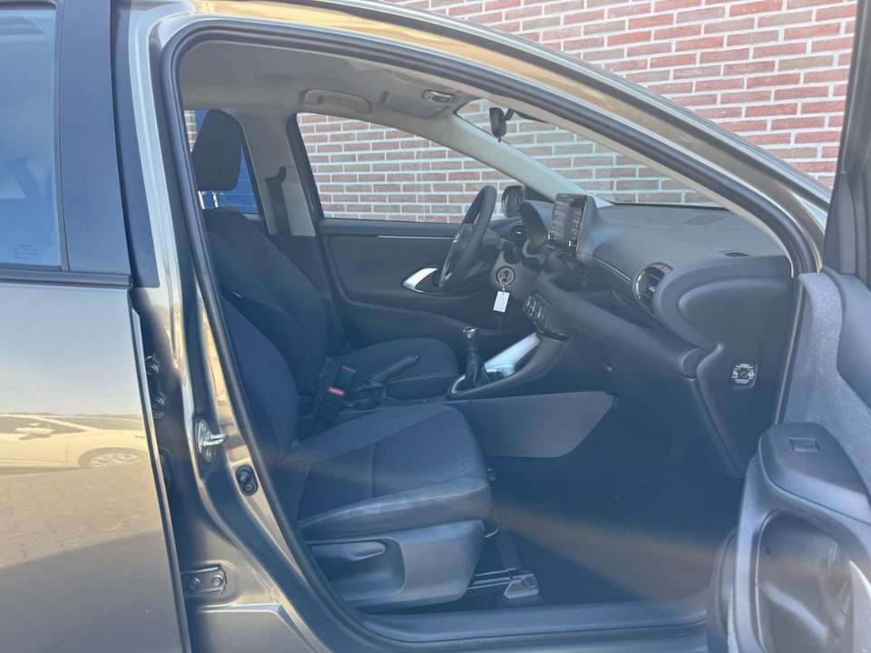 Toyota Yaris - Imagem 5