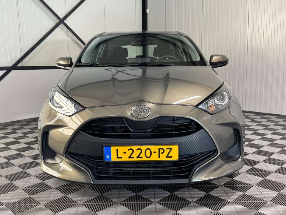 Toyota Yaris - Imagem 8