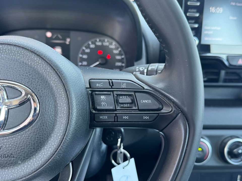 Toyota Yaris - Imagem 15