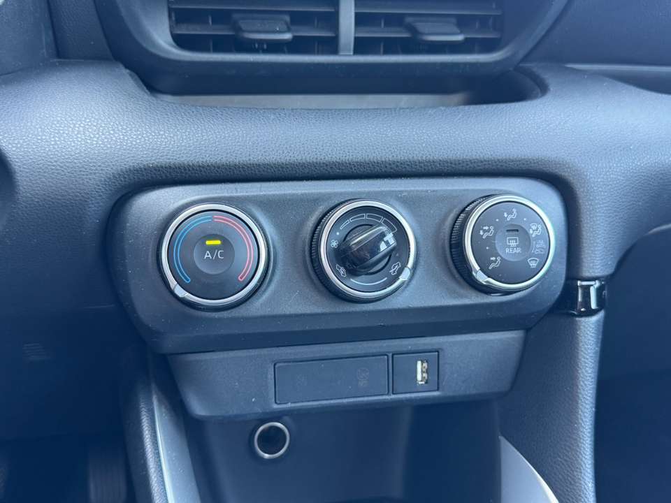 Toyota Yaris - Imagem 17