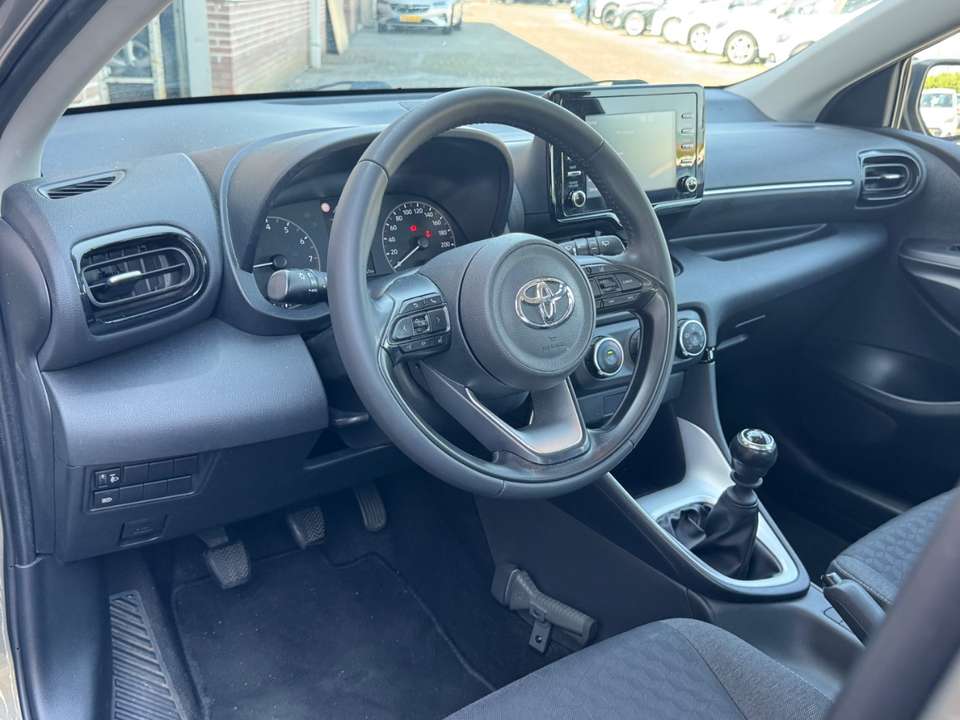 Toyota Yaris - Imagem 20