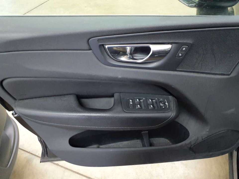 Volvo XC60 - Imagem 4