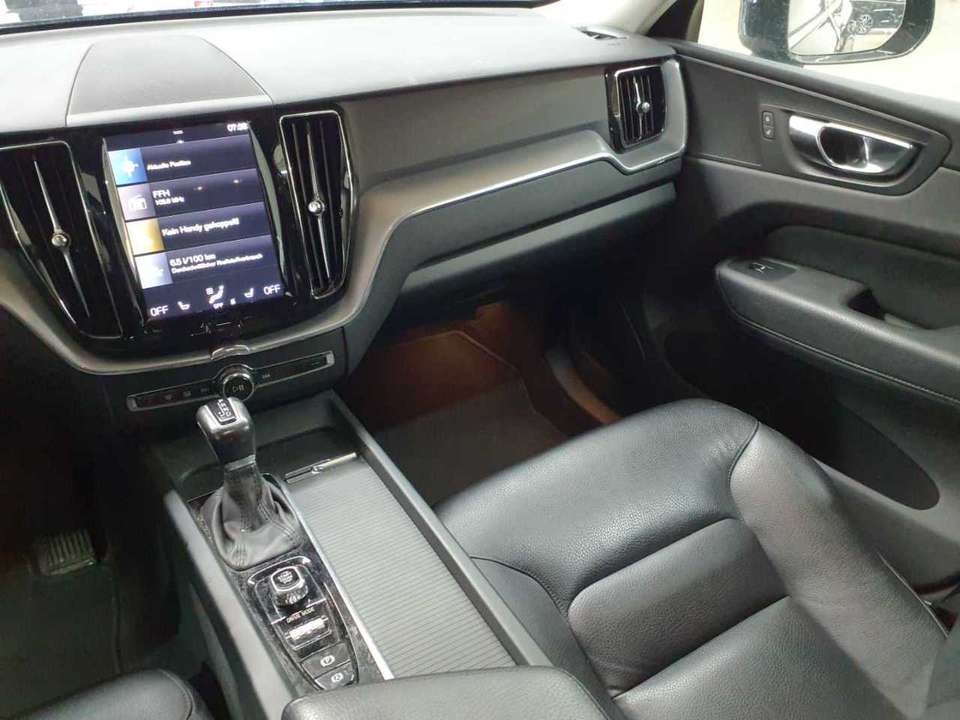 Volvo XC60 - Imagem 6