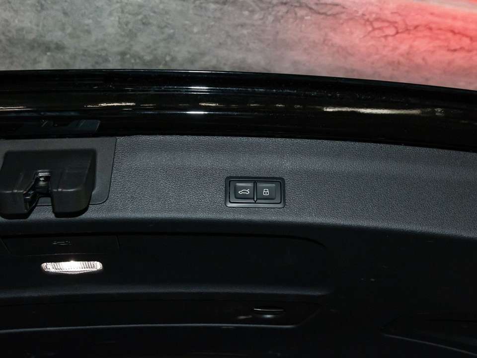 Audi S6 - Imagem 9