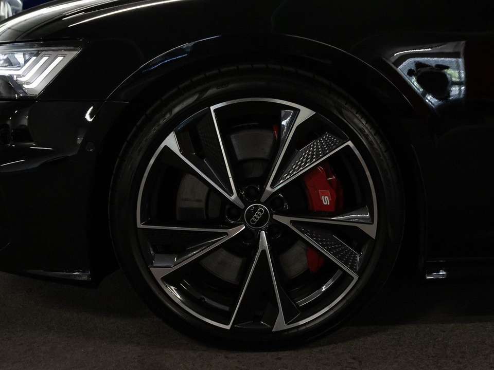 Audi S6 - Imagem 12