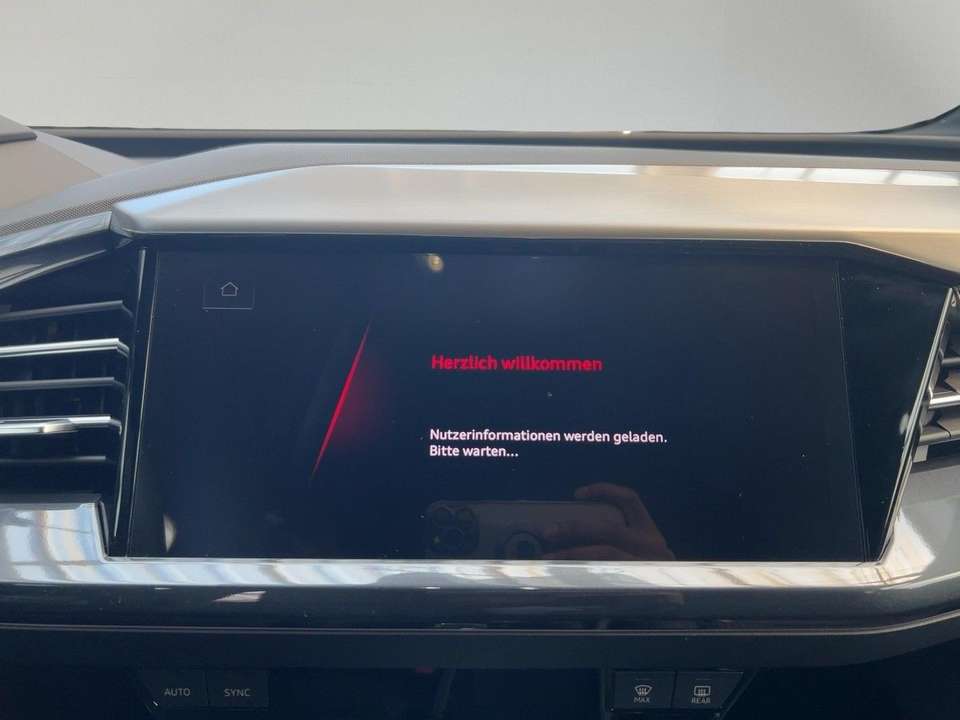 Audi Q4 e-tron - Imagem 12