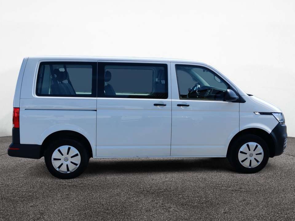 Volkswagen T6.1 Kombi - Imagem 6