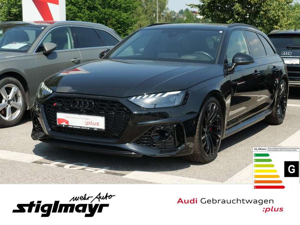Audi RS4 - Imagem 1