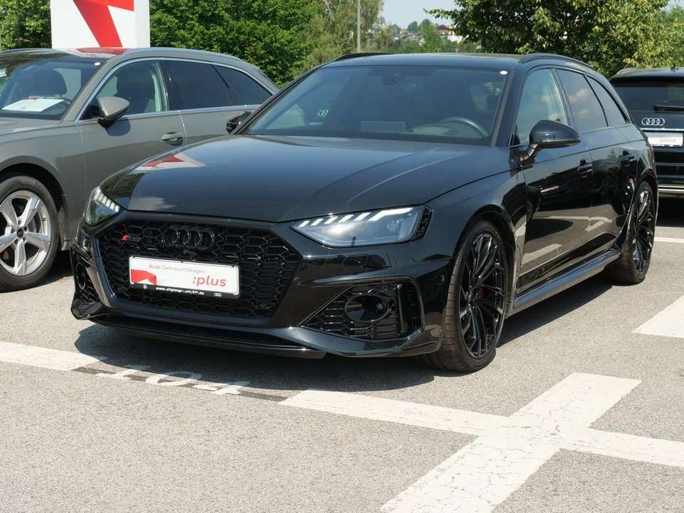 Audi RS4 - Imagem 13