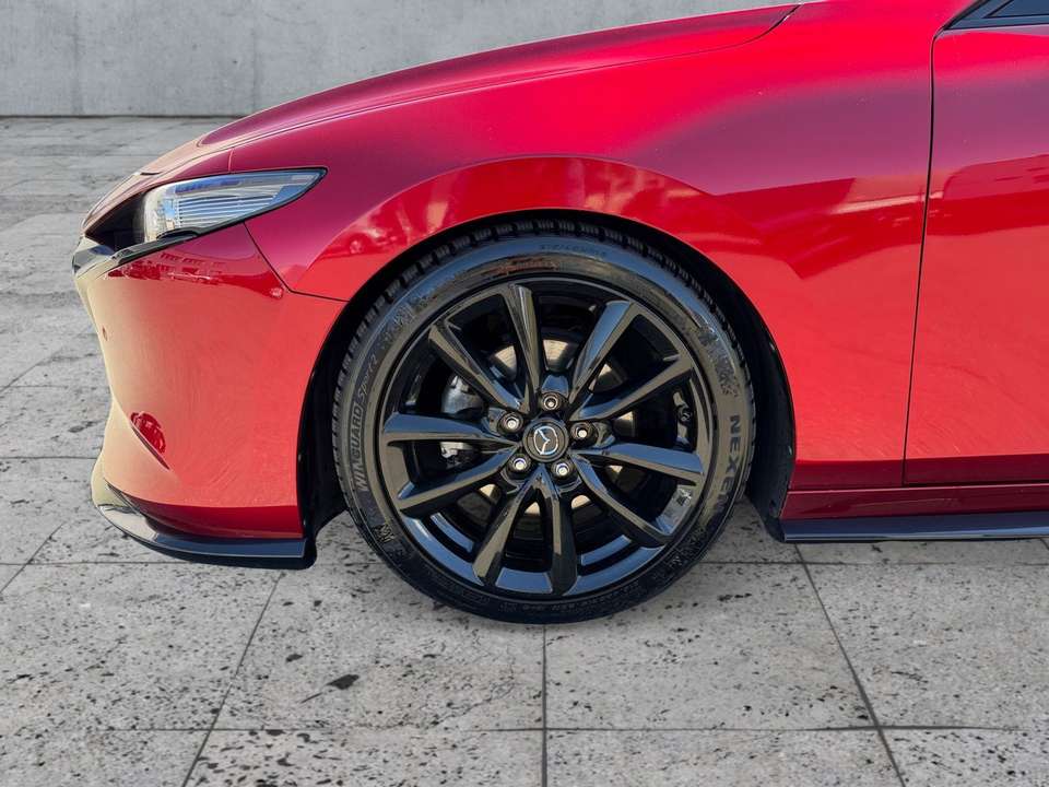 Mazda 3 - Imagem 8